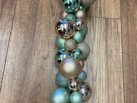 Green and Gold Garland 5ft on Sale