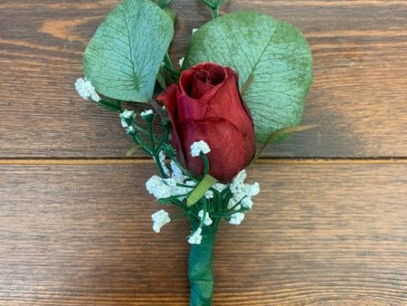 Red rose groom boutonniere For Sale