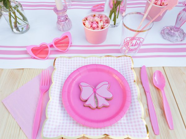 Candy Pink Premium Plastic Cutlery Set for 8 on Sale